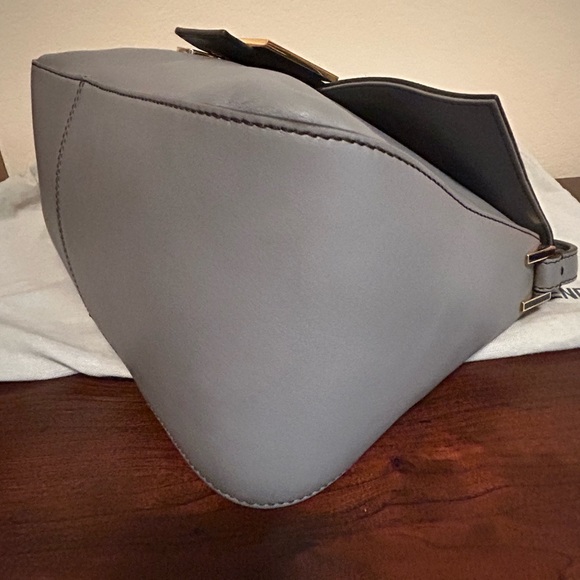 Fendi Large Bag Rare color - Picture 8 of 12